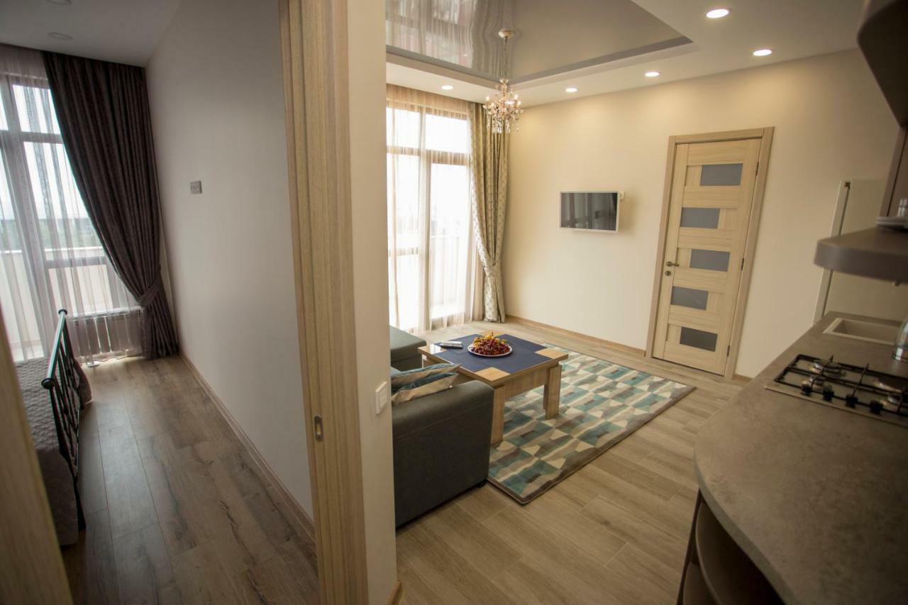 Nano'S Exclusive Fashionable Apartment Batumi Exterior photo