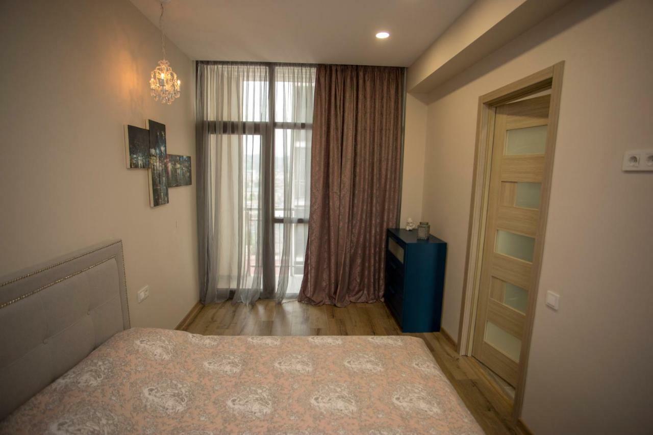Nano'S Exclusive Fashionable Apartment Batumi Exterior photo
