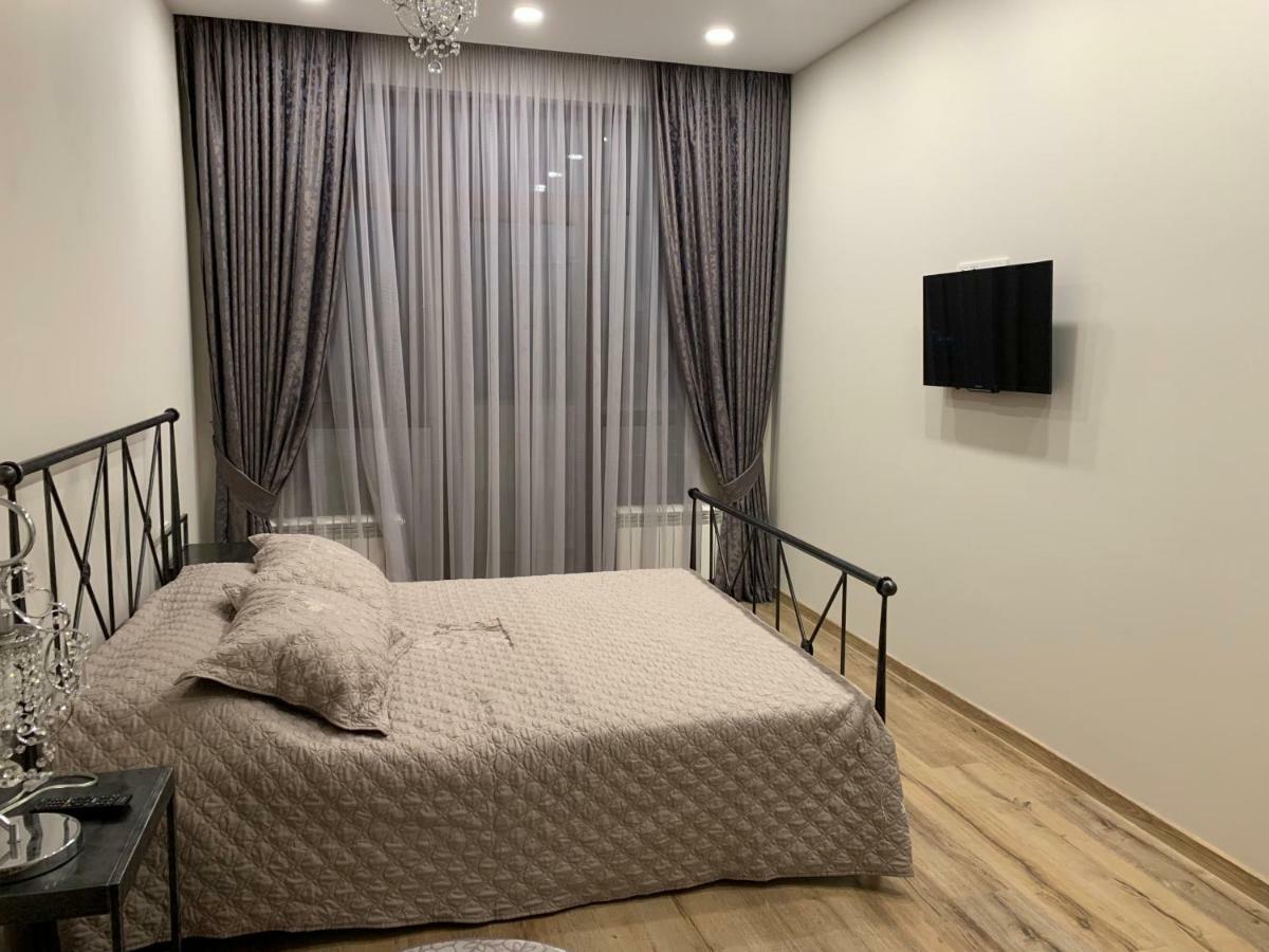 Nano'S Exclusive Fashionable Apartment Batumi Exterior photo